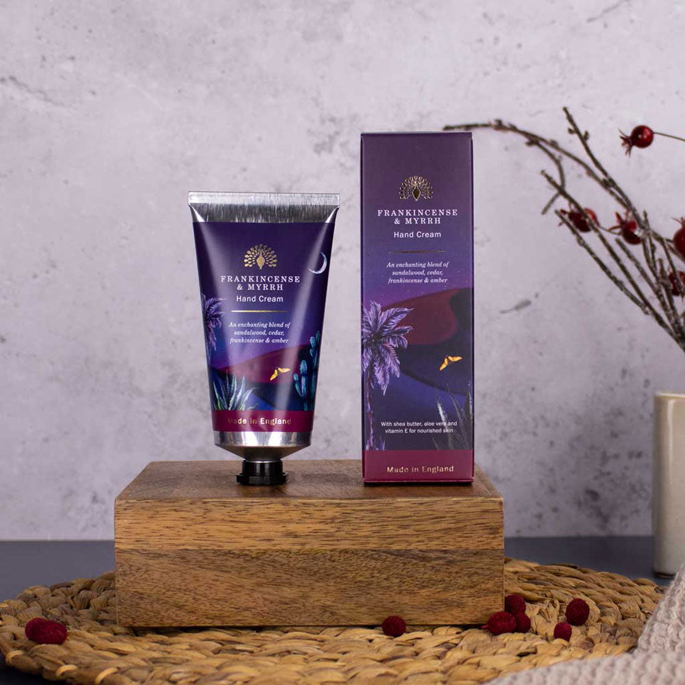 【THE ENGLISH SOAP COMPANY】WINTERTIDE ウインタータイド ハンドクリーム <フランキンセンス&ミルラの香り>