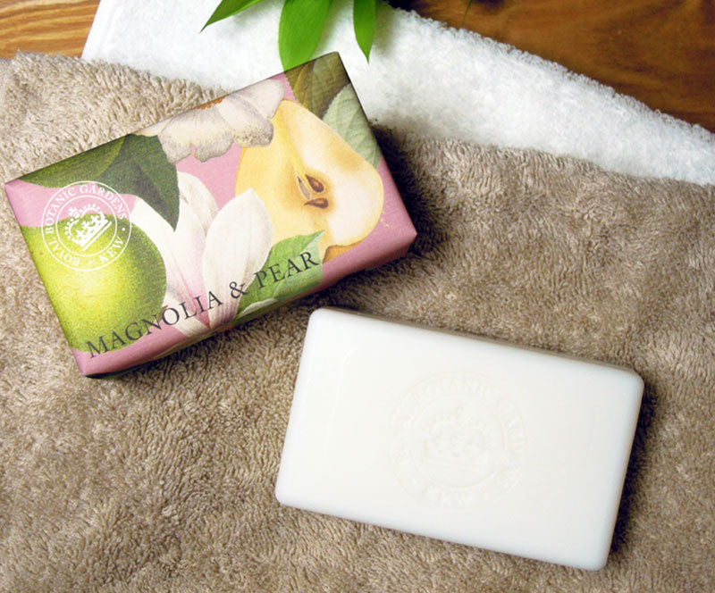 【THE ENGLISH SOAP COMPANY】KEW GARDEN キューガーデン ラグジュアリーシアソープ <マグノリア・ペアの香り>