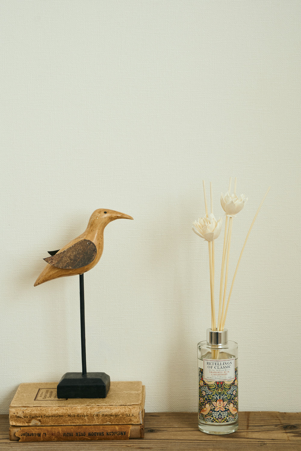 <特別キャンペーン> RETELLINGS OF CLASSIC Art by William Morris:STRAWBERRY THIEF